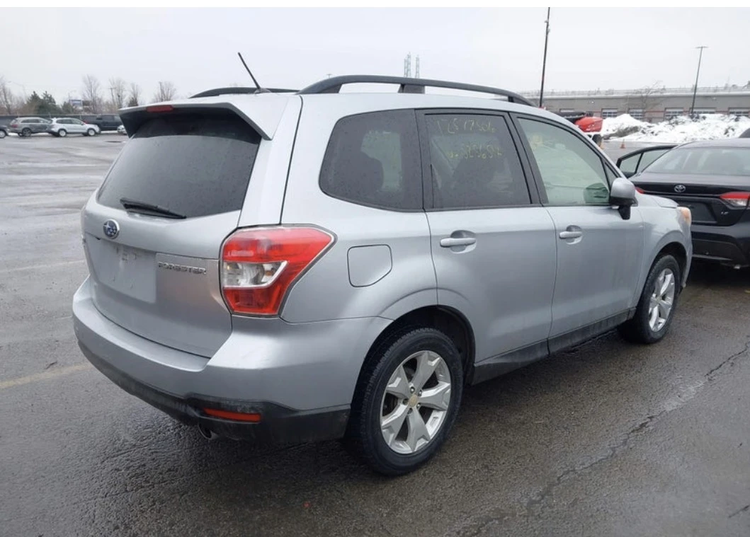 Subaru Forester -360"-Камери+ Панорама+ КожА+ Подгрев+ Нави+ F, снимка 2 - Автомобили и джипове - 54219878