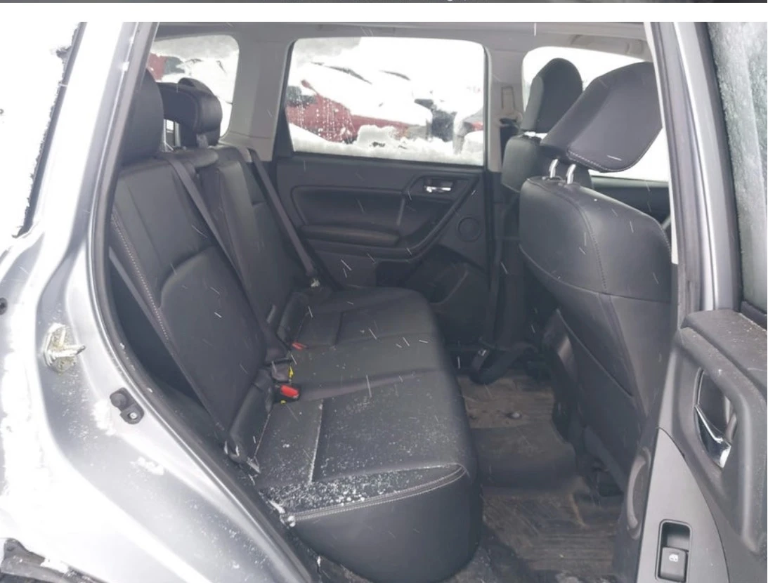 Subaru Forester -360"-Камери+ Панорама+ КожА+ Подгрев+ Нави+ F, снимка 5 - Автомобили и джипове - 54219878