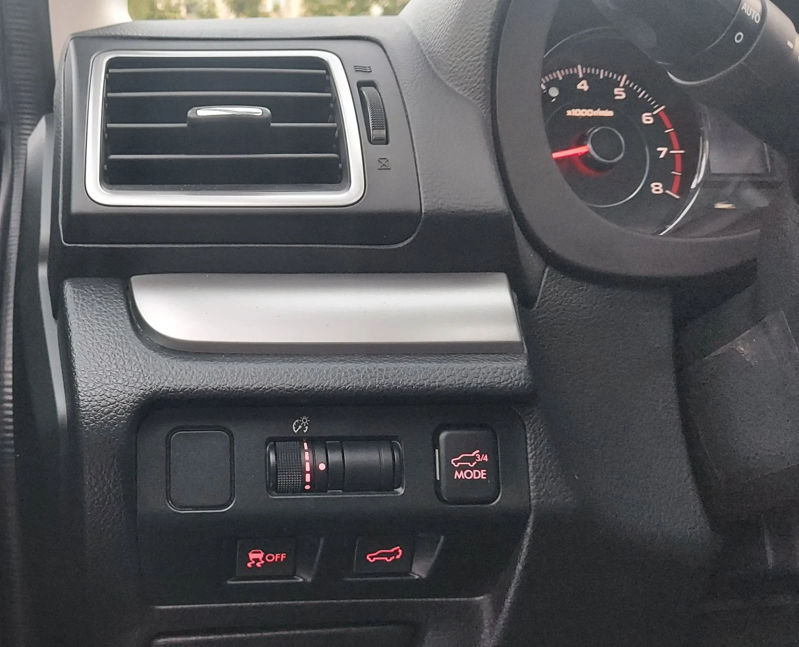 Subaru Forester -360"-Камери+ Панорама+ КожА+ Подгрев+ Нави+ F, снимка 9 - Автомобили и джипове - 54219878