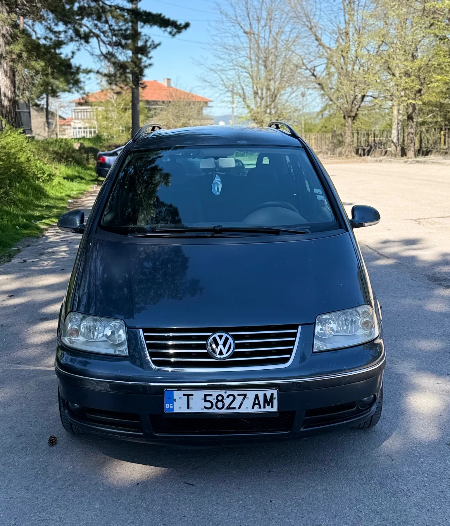 VW Sharan