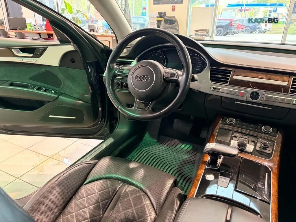 Audi A8 QUATTRO* PREMIUM* S-LINE* АвтоКредит(ЦЕНА ДО БГ), снимка 14 - Автомобили и джипове - 54764090