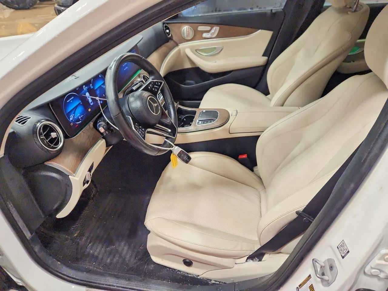 Mercedes-Benz E 350 * CARFAX * ОПЦИЯ ЗА ФИНАНСИРАНЕ, снимка 7 - Автомобили и джипове - 55557277