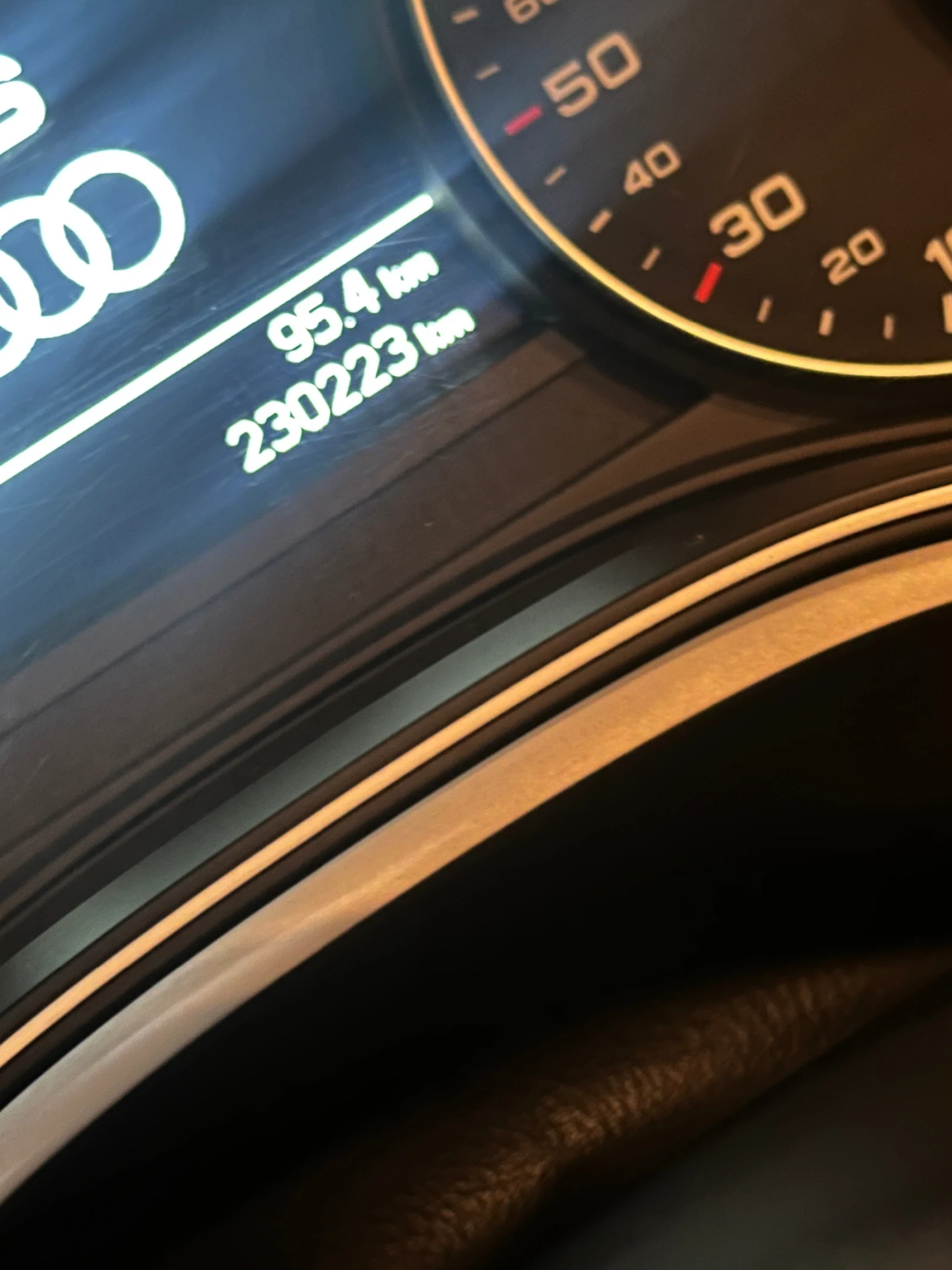 Audi A6, снимка 14 - Автомобили и джипове - 55772374