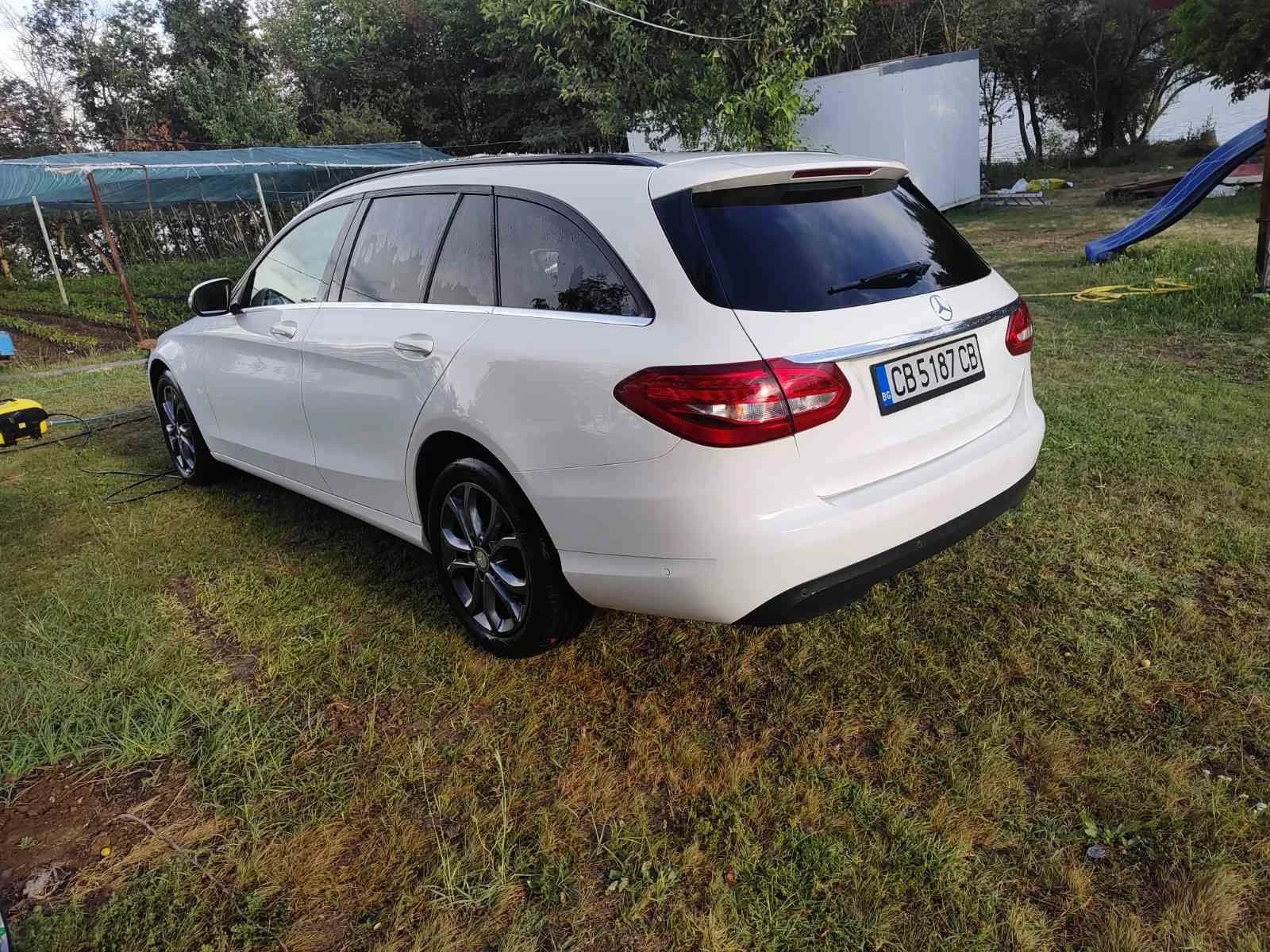 Mercedes-Benz C 220, снимка 5 - Автомобили и джипове - 55837836