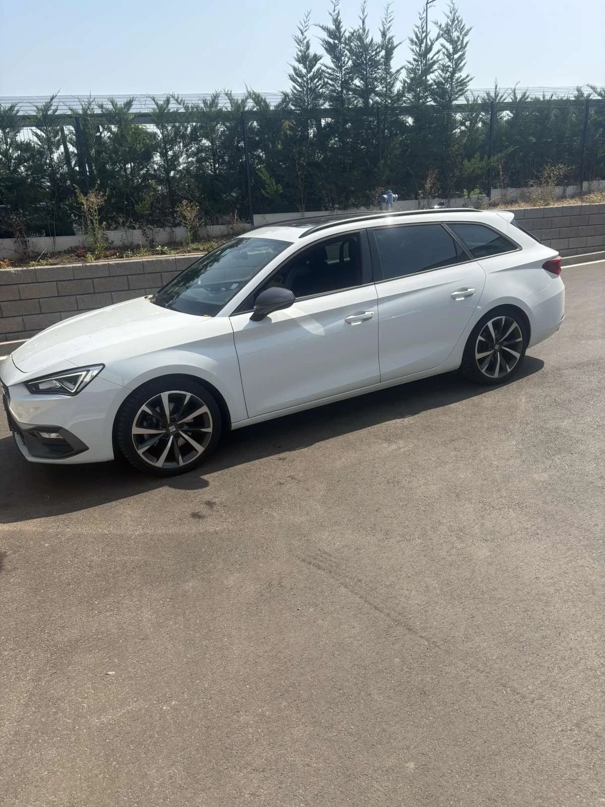 Seat Leon 2.0 FR, снимка 3 - Автомобили и джипове - 55943906