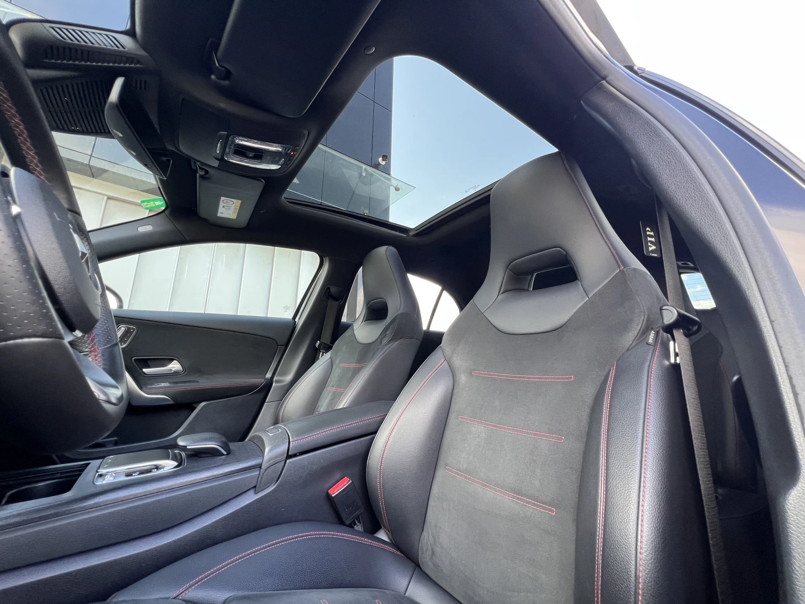 Mercedes-Benz A 250 4-Matic* AMG-Line* CarPlay* Keyless* Distronic | Mobile.bg � ����������� 7