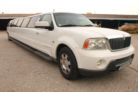     Lincoln Navigator 180-inch Stretch Limousine by Empire 