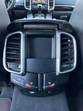 Porsche Cayenne 3.0D 3xTV - 39900 лв. - 79504190 15