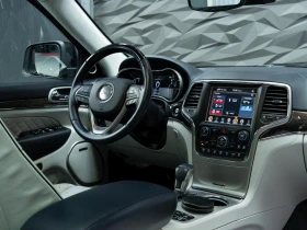 Jeep Grand cherokee SUMMIT* H&K* PANO* CAM* ОБДУХВ* ПОДГРЕВ* NAVI*  - 18999 € / 37158.81 лв. - 45524375 5