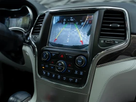 Jeep Grand cherokee SUMMIT* H&K* PANO* CAM* ОБДУХВ* ПОДГРЕВ* NAVI*  - 18999 € / 37158.81 лв. - 45524375 16