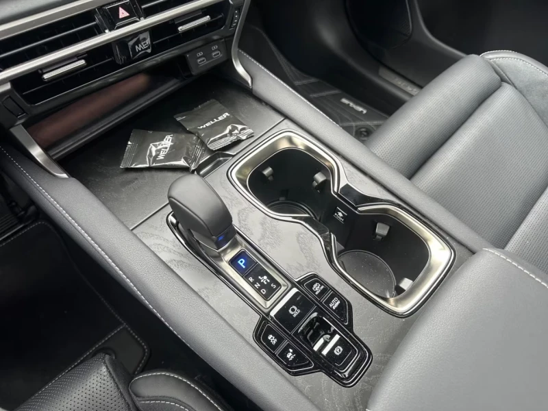 Lexus RX 450h plus LUXURY/309HP/PANO/360/HUD/MEMO/463g, снимка 13 - Автомобили и джипове - 52133190