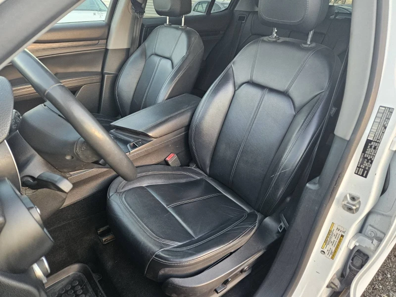 Alfa Romeo Stelvio, снимка 12 - Автомобили и джипове - 52393945