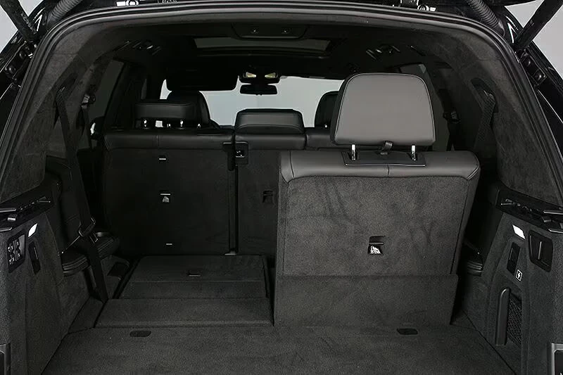 BMW X7 M-SPORT/340HP/XDRIVE/ACC/HUD/PANO/360/DIGITAL/328f - изображение 6