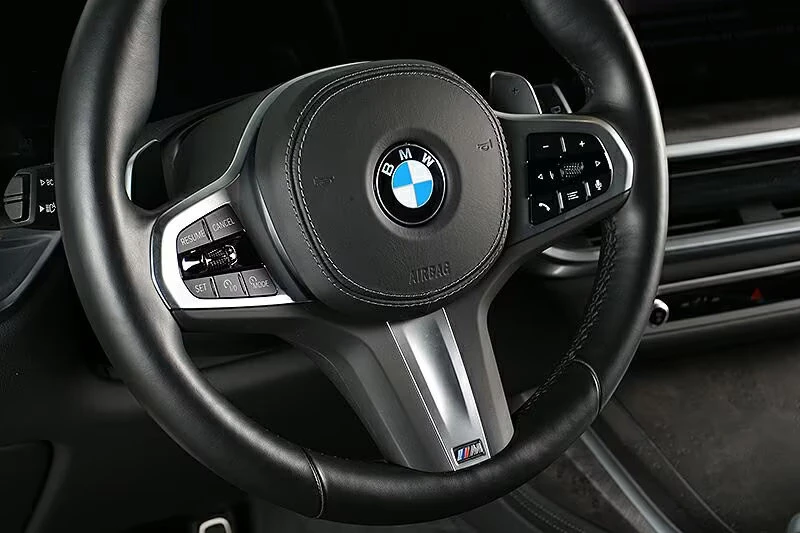 BMW X7 M-SPORT/340HP/XDRIVE/ACC/HUD/PANO/360/DIGITAL/328f - изображение 9