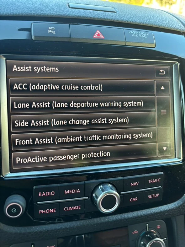 VW Touareg 3.0 EDITION X, снимка 15 - Автомобили и джипове - 52426982