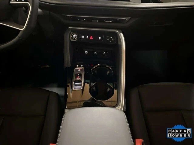 Audi Q5 Premium 2.0 TFSI - изображение 9