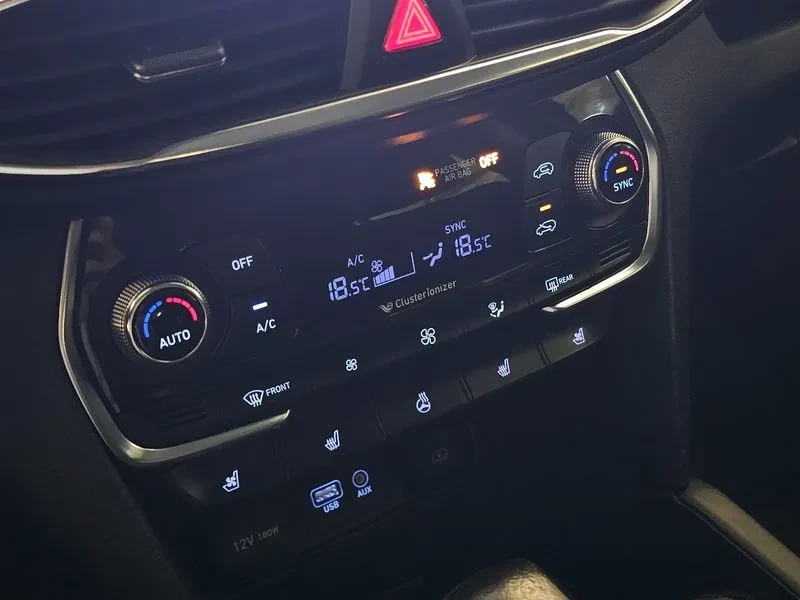 Hyundai Santa fe Tm Diesel 2.0 2Wd Premium, снимка 13 - Автомобили и джипове - 55261130