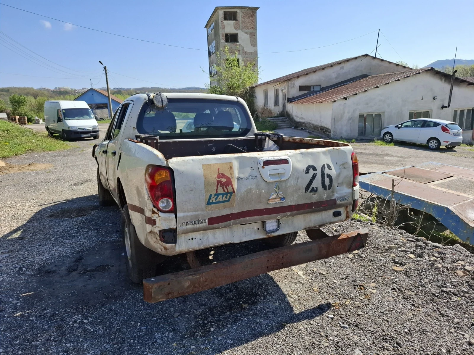 Mitsubishi L200  - изображение 4