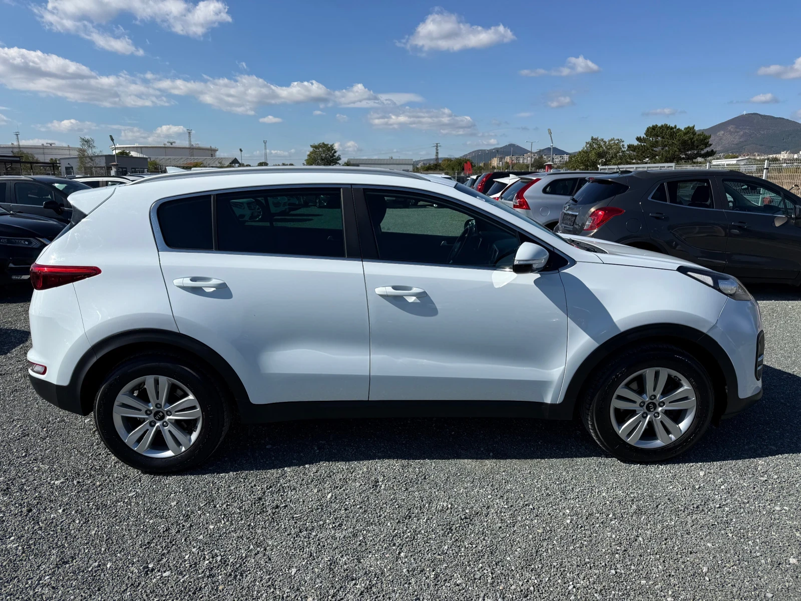 Kia Sportage (KATO НОВА) - изображение 4