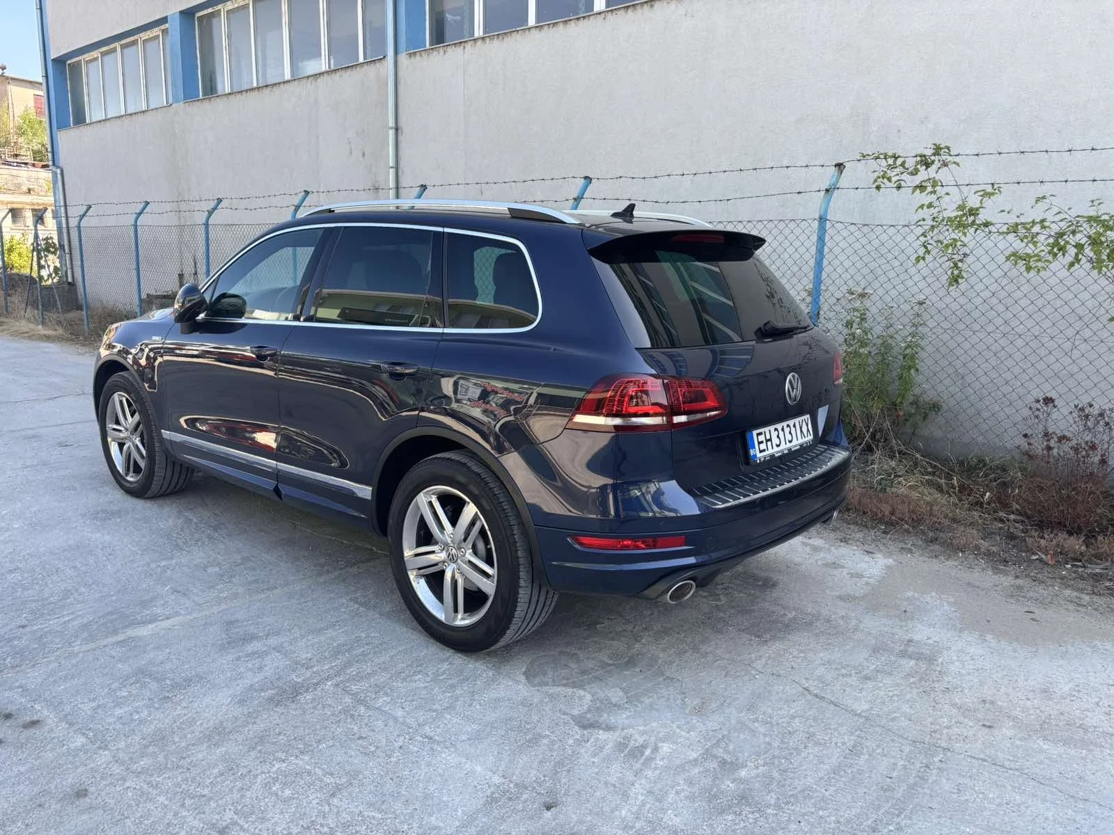 VW Touareg 3.0 EDITION X - изображение 5