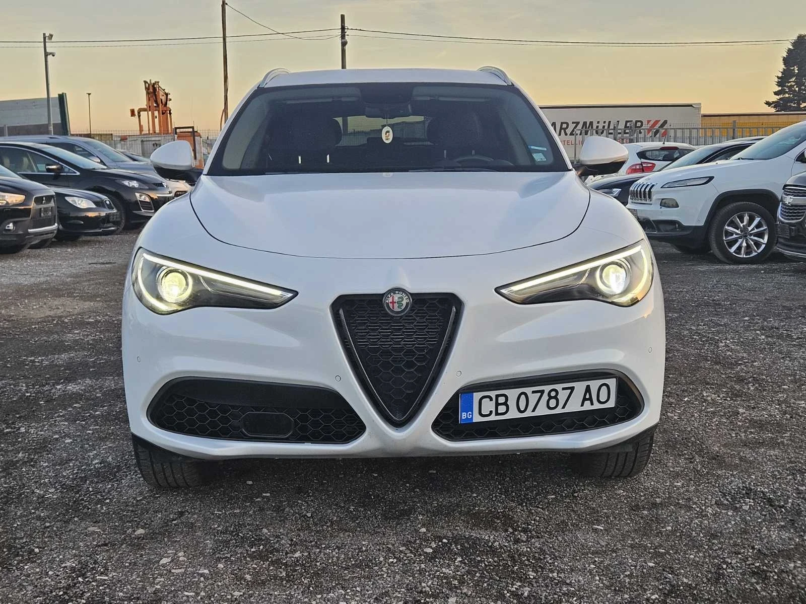 Alfa Romeo Stelvio  - изображение 3