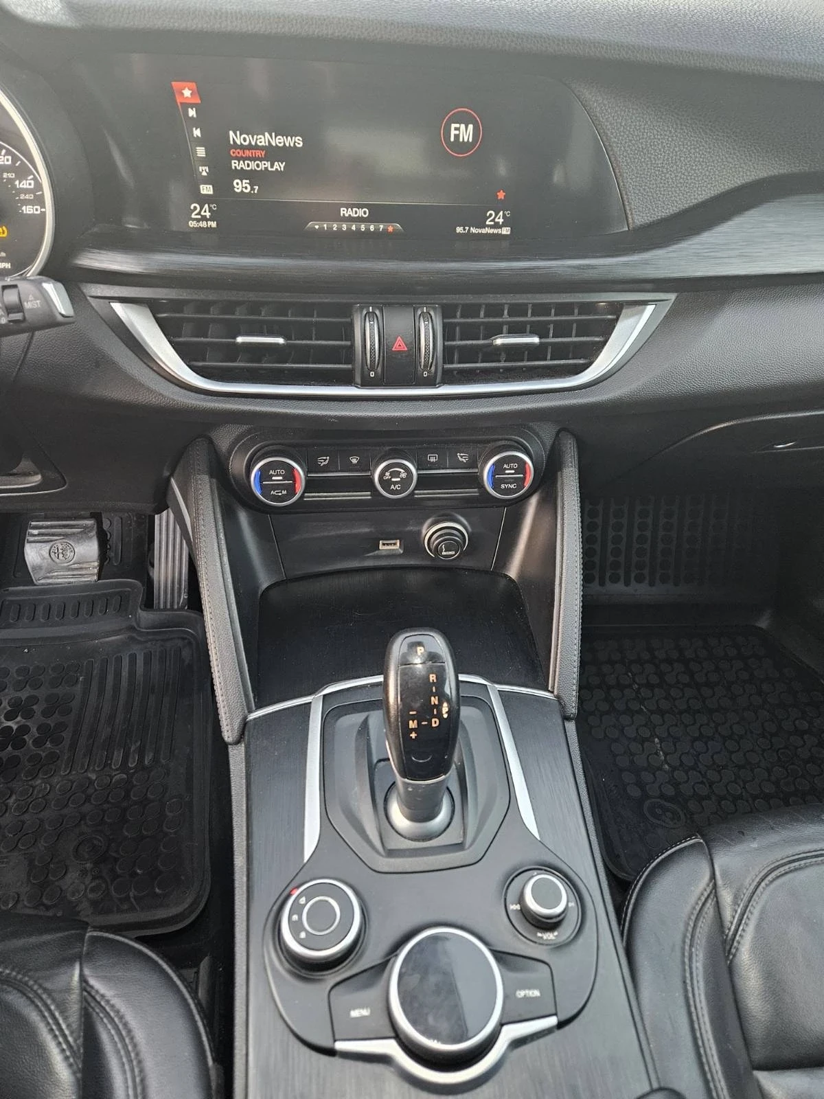 Alfa Romeo Stelvio | Mobile.bg   16