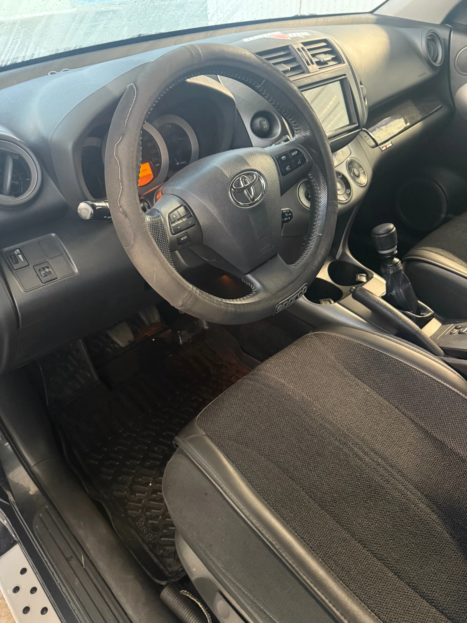 Toyota Rav4 2.2 dcat - изображение 9