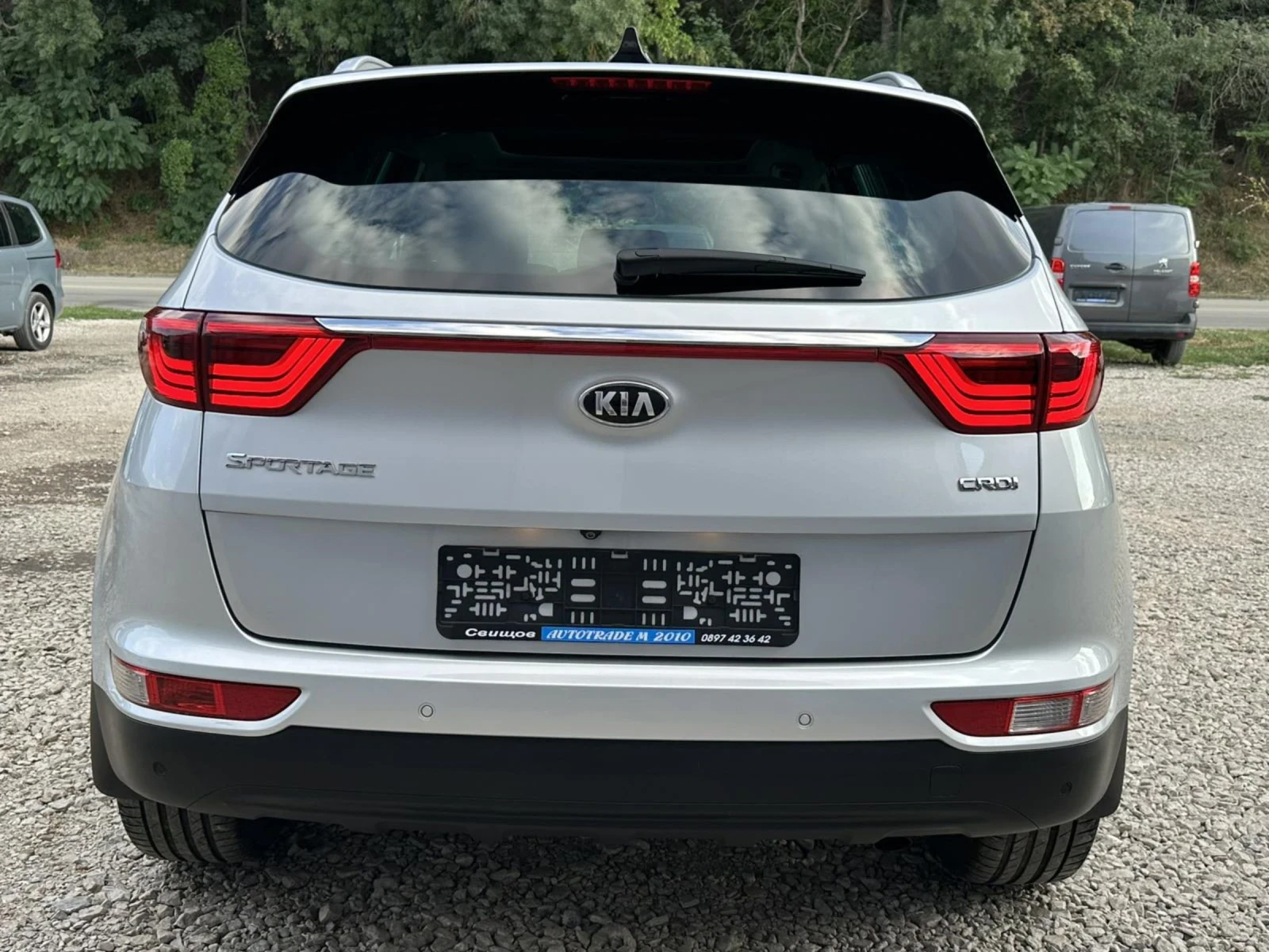 Kia Sportage 2.0CRDI* FULL* AVTOMAT* NAVI* AWD - изображение 4