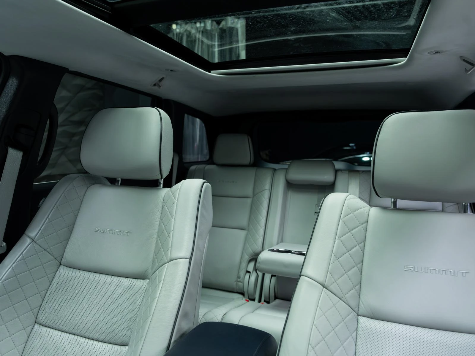 Jeep Grand cherokee SUMMIT* H&K* PANO* CAM* ОБДУХВ* ПОДГРЕВ* NAVI* , снимка 8 - Автомобили и джипове - 54206648