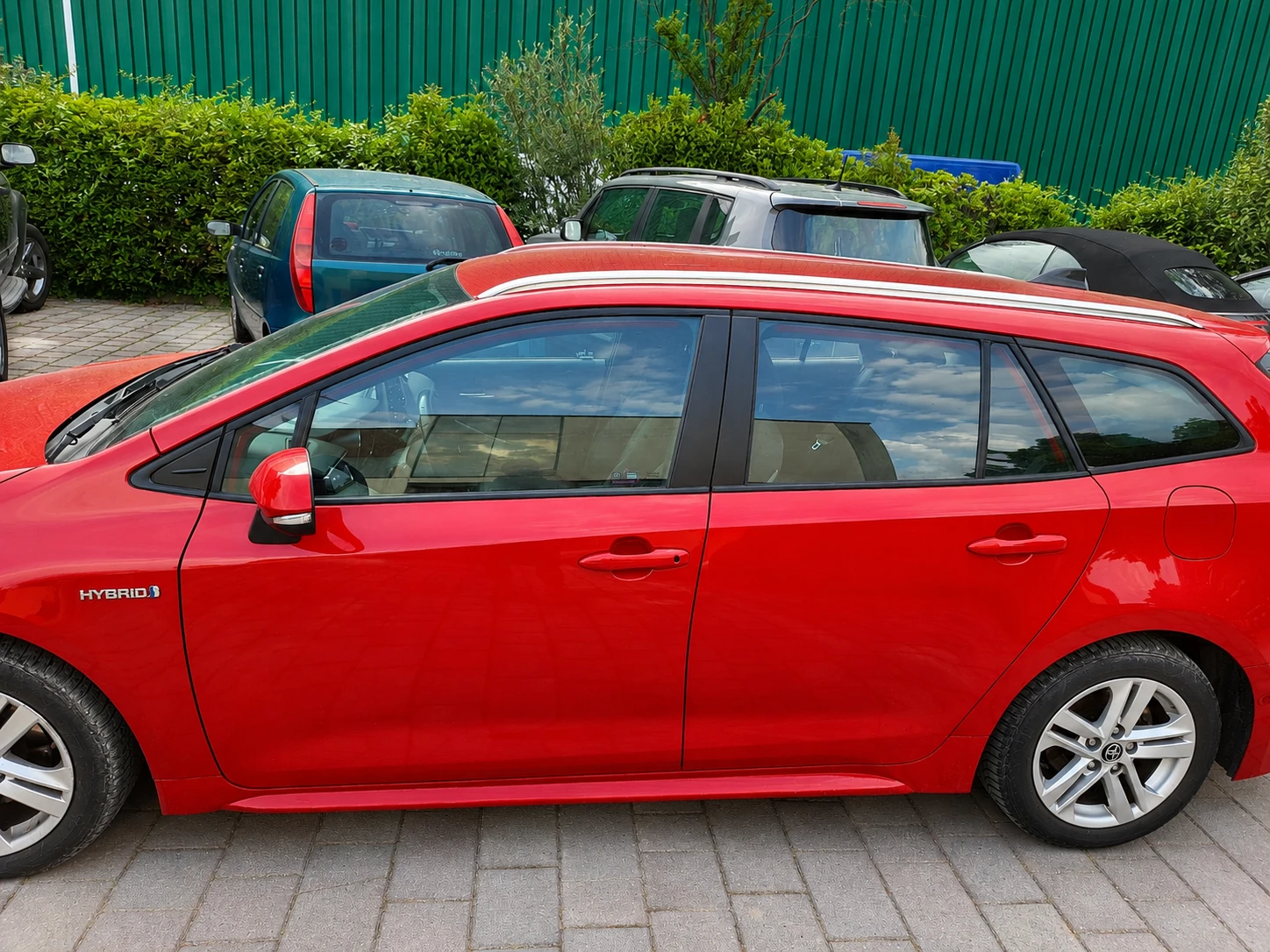 Toyota Corolla 1.8 HEV * 122к.с. * e-CVT * ПЕРФЕКТНА е-, снимка 7 - Автомобили и джипове - 54922381