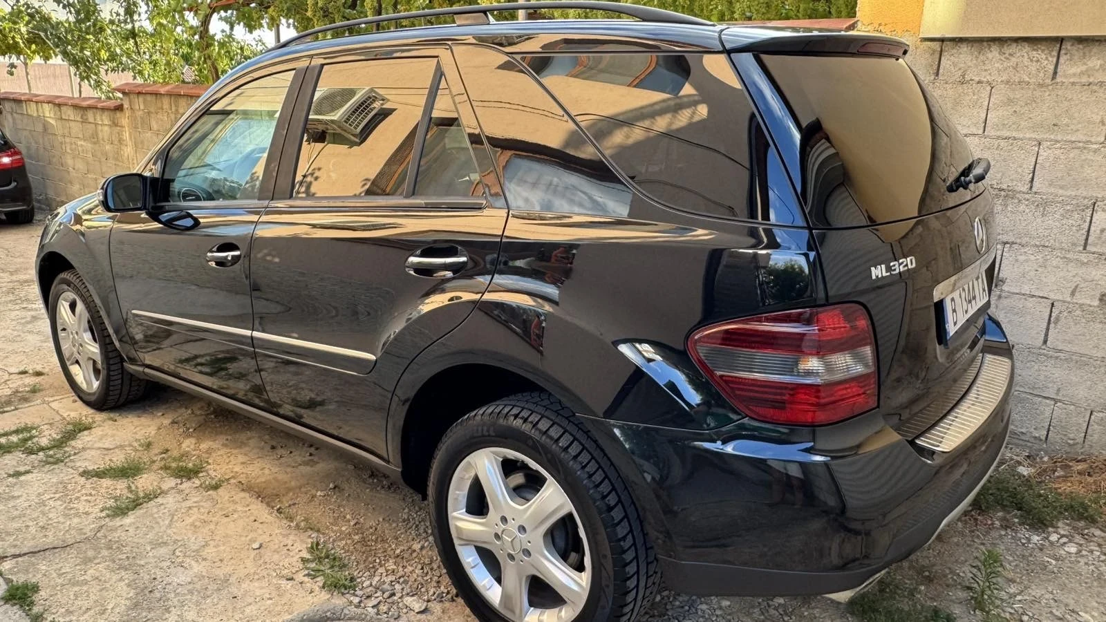 Mercedes-Benz ML 320, снимка 4 - Автомобили и джипове - 55878781