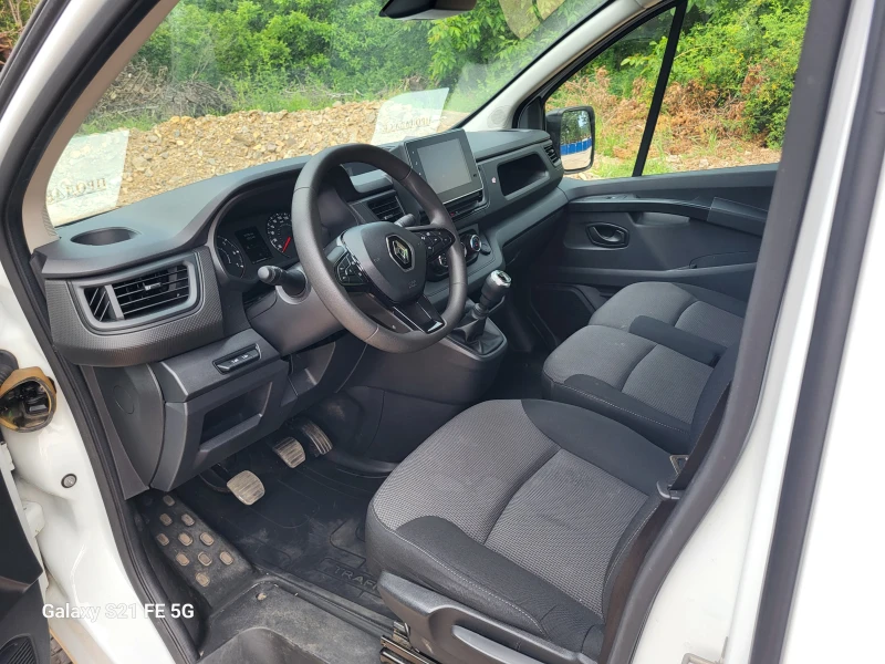 Renault Trafic L2H1 3, 0t Komfort, снимка 8 - Бусове и автобуси - 52008051