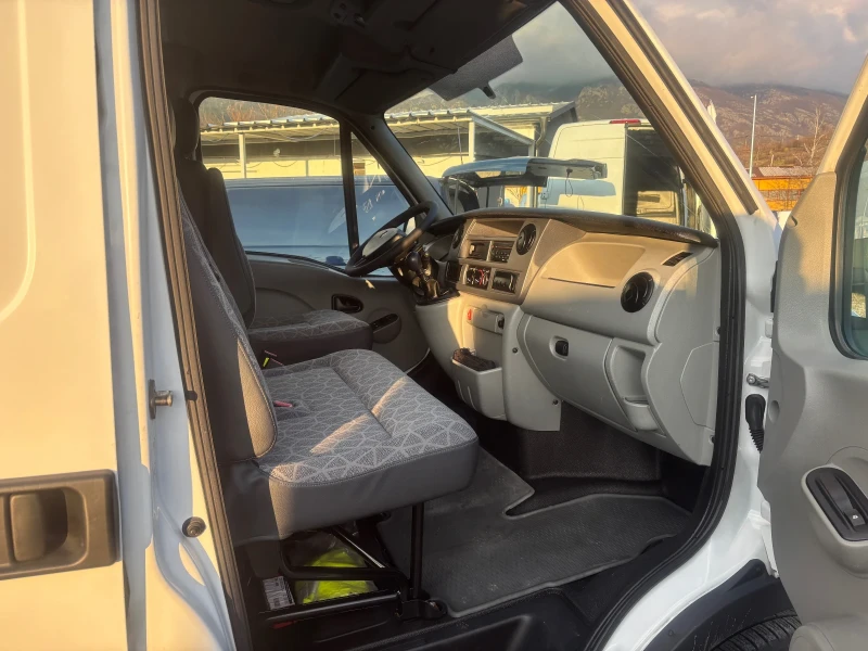 Renault Master КЛИМА 120000КМ, снимка 11 - Бусове и автобуси - 52693602