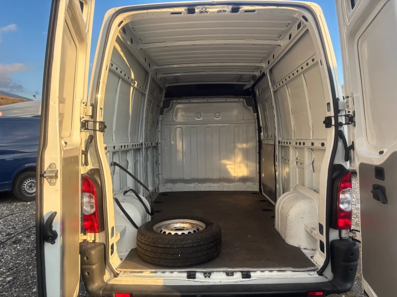 Renault Master КЛИМА 120000КМ, снимка 9 - Бусове и автобуси - 52693602