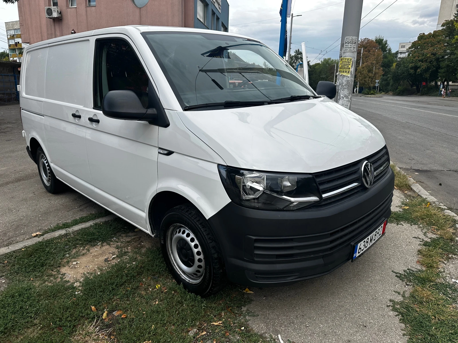 VW Transporter T6 2, 0 TDI - изображение 3