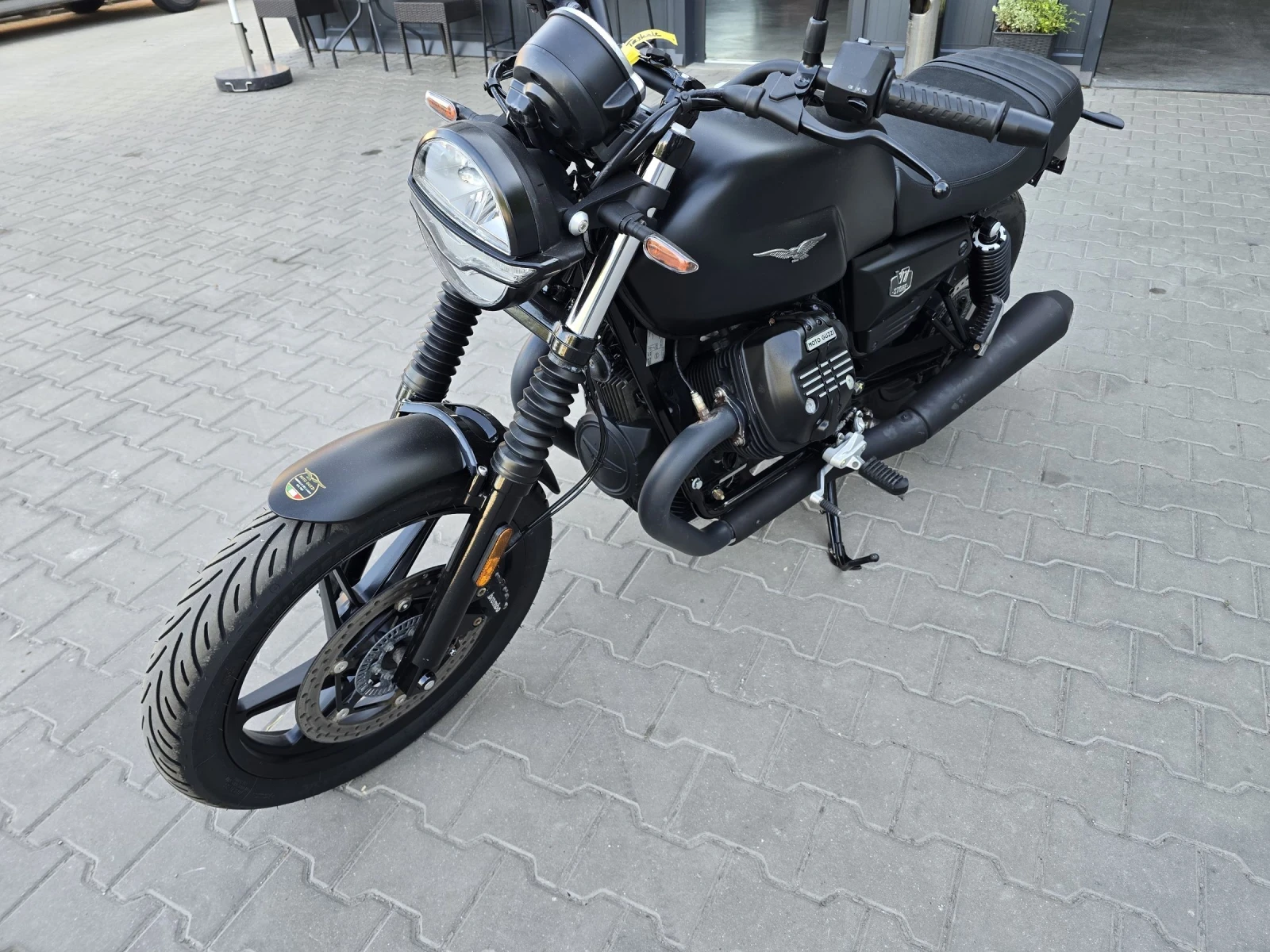 Moto Guzzi V V7 Stoune 2025, снимка 6 - Мотоциклети и мототехника - 55303749