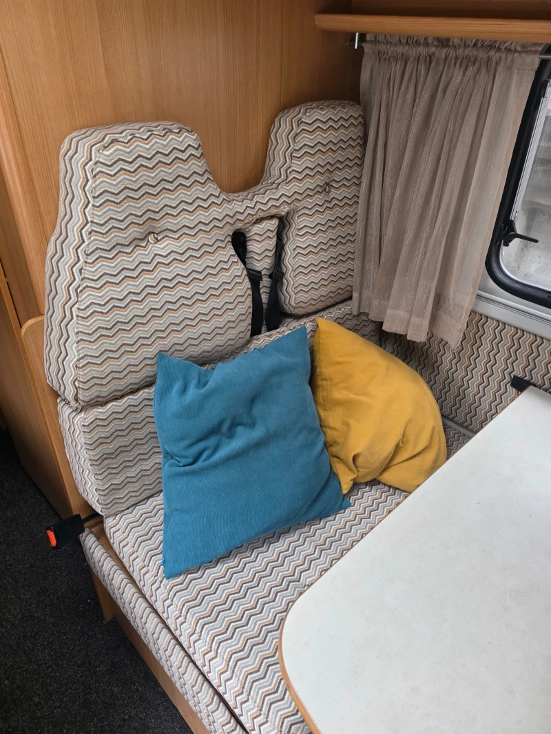 Кемпер Rimor Rimor Katamarano , снимка 5 - Каравани и кемпери - 52518271