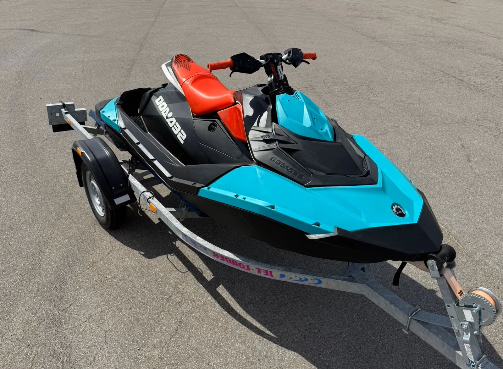 Джет Bombardier Sea Doo Spark Trixx 2 Up 2018