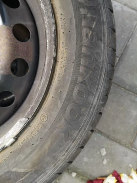 Гуми с джанти Hankook 185/65R15, снимка 3 - Гуми и джанти - 49409767