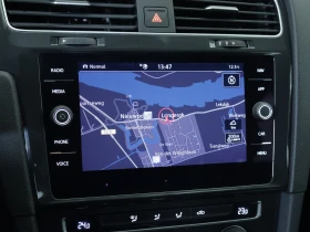 VW Golf Electric, снимка 6