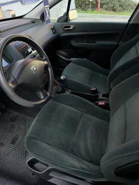 Peugeot 307 Първи собственик - 1800 € / 3520.49 лв. - 29413248 7