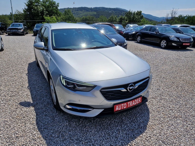 Opel Insignia 2.0CDTI-210кс.4X4, снимка 3 - Автомобили и джипове - 37566959