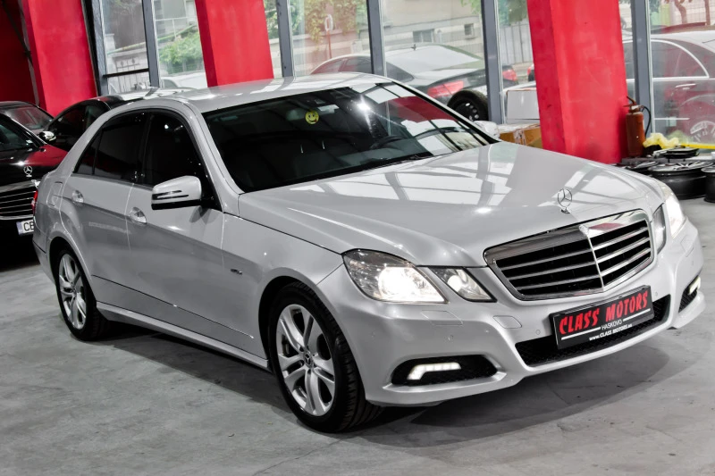 Mercedes-Benz E 250 cdi * Avantgarde* , снимка 3 - Автомобили и джипове - 42107919