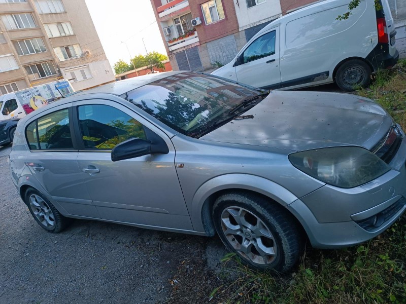 Opel Astra, снимка 4 - Автомобили и джипове - 46124273