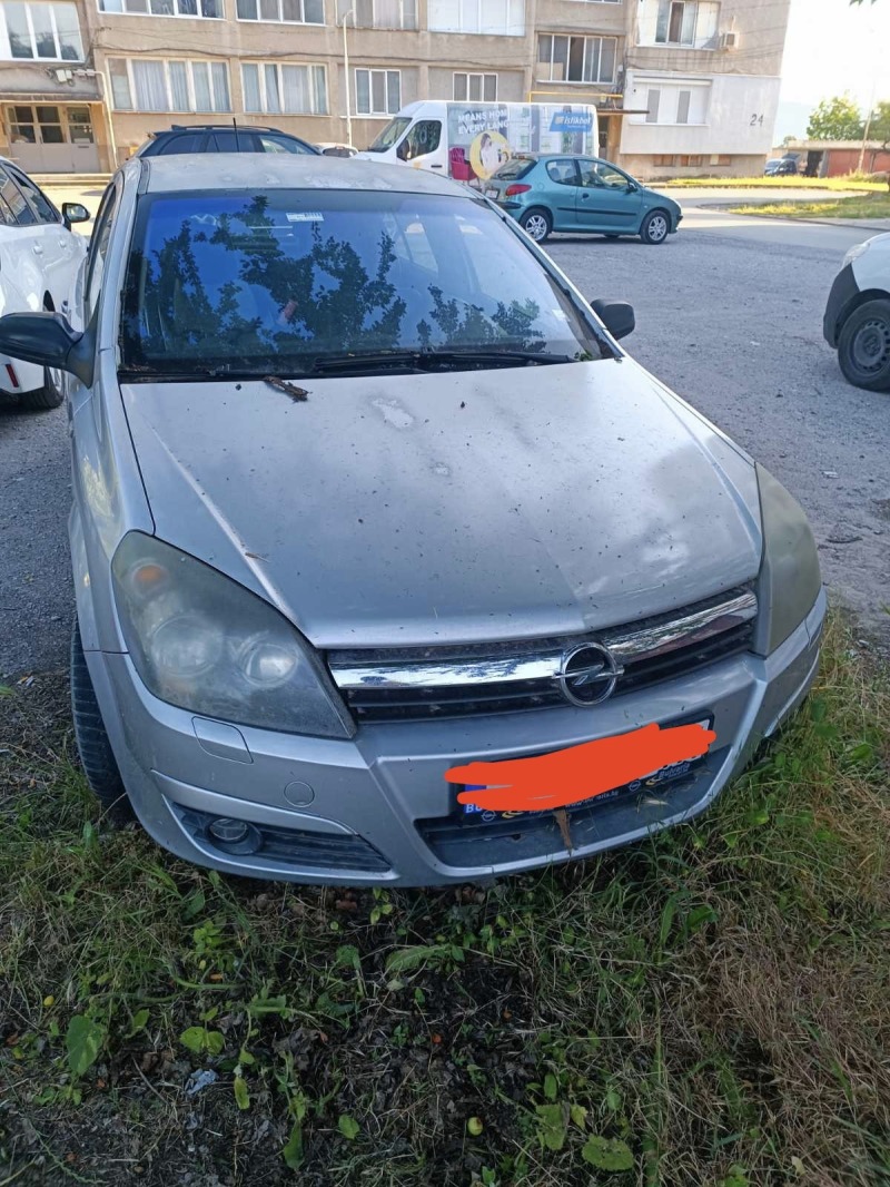 Opel Astra, снимка 1 - Автомобили и джипове - 46124273