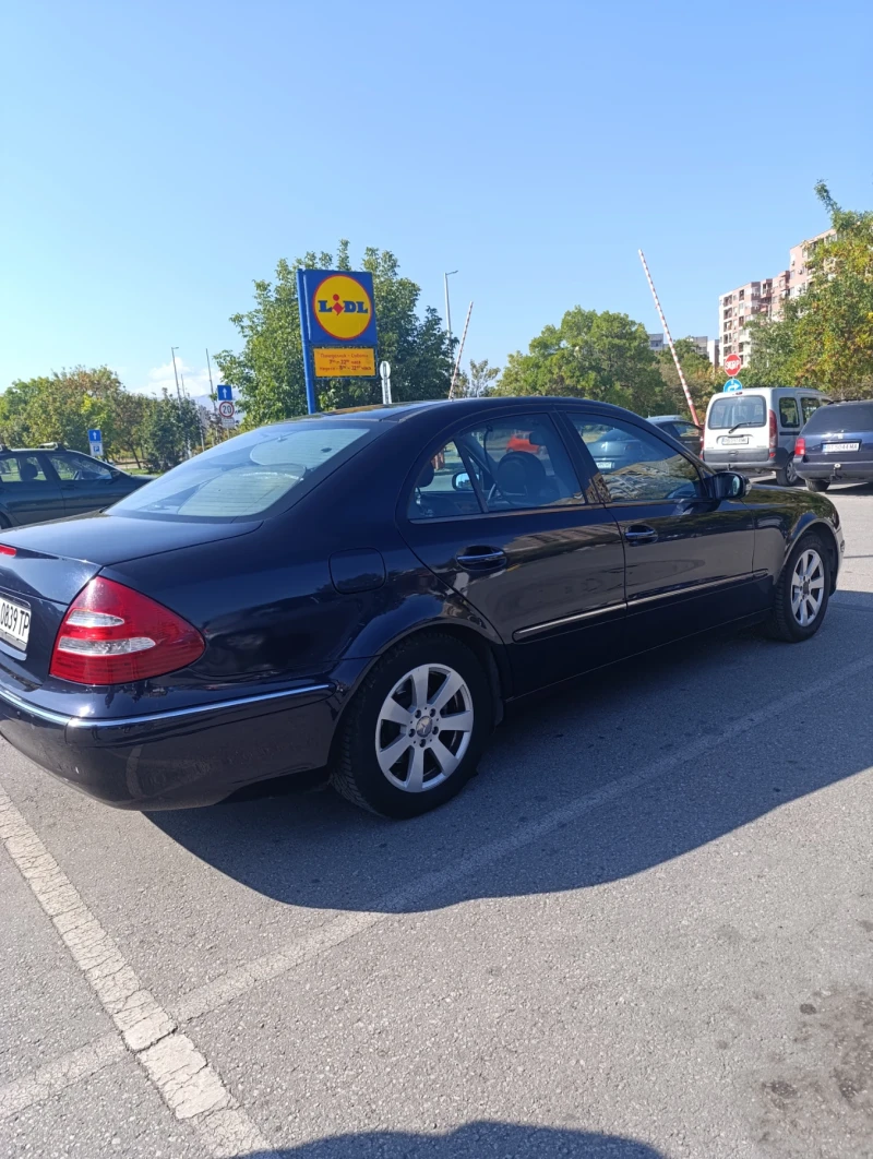 Mercedes-Benz E 240 W211, снимка 1 - Автомобили и джипове - 47930667