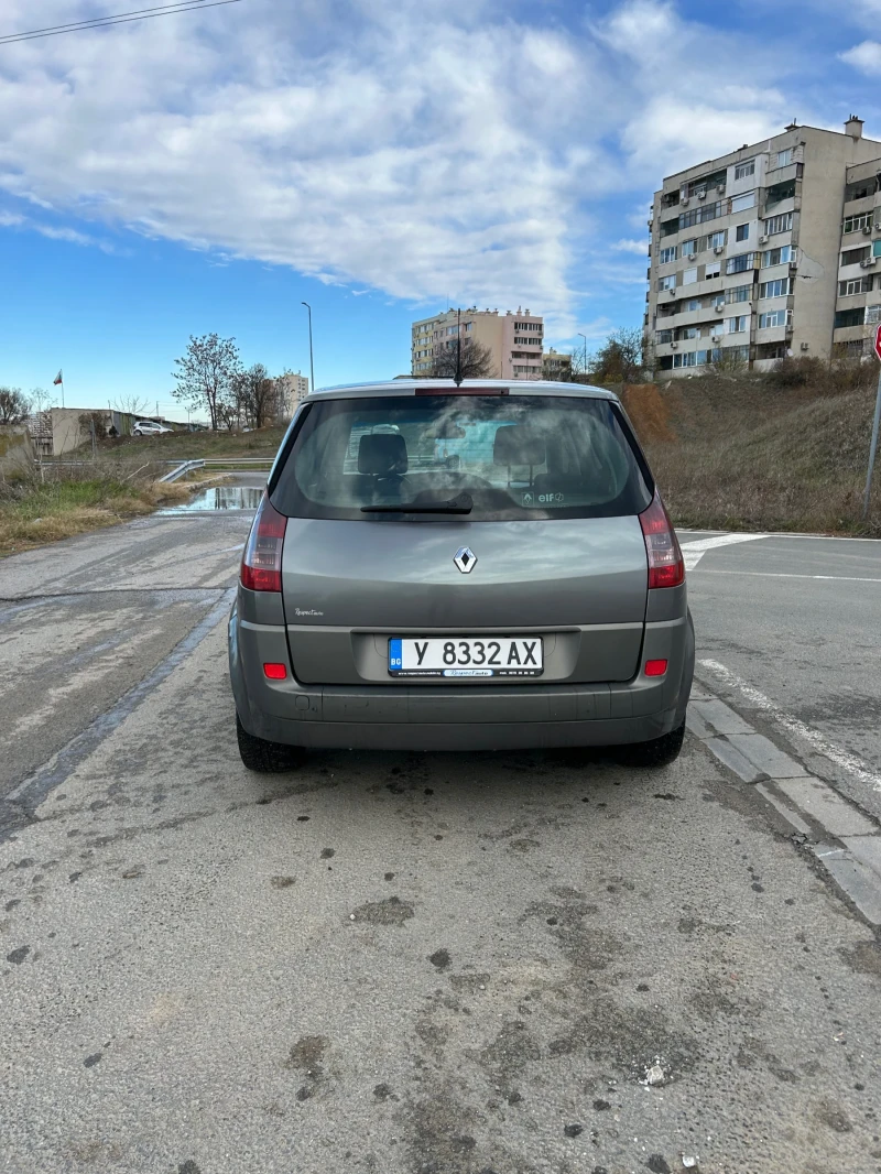 Renault Scenic, снимка 7 - Автомобили и джипове - 48075849