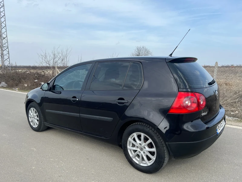 VW Golf 1.9 TDI 90 к.с., снимка 6 - Автомобили и джипове - 49484055