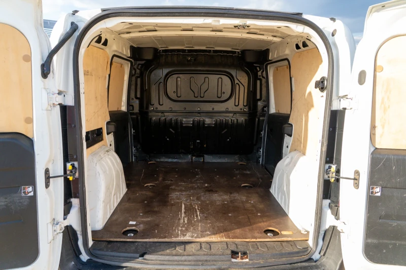 Fiat Doblo 1.6 MultiJet EURO 6, снимка 10 - Автомобили и джипове - 49854020