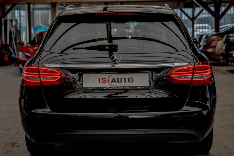 Mercedes-Benz C 220 4MATIC/Панорама/Подгрев/Collision Prevention Assis, снимка 4 - Автомобили и джипове - 51294132